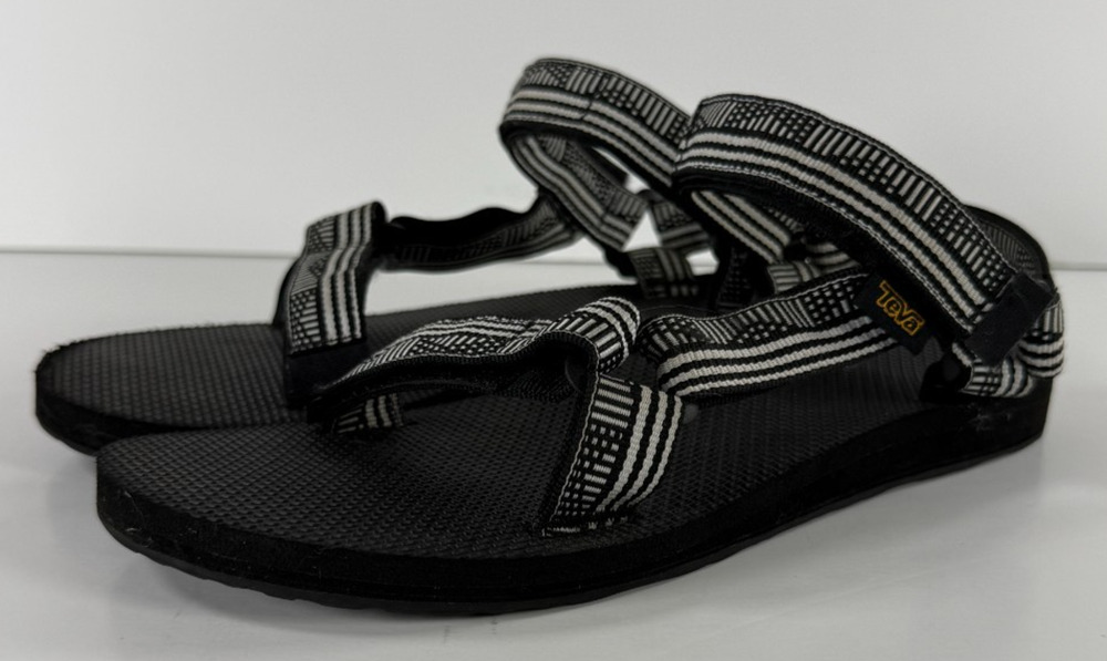 Teva Original Universal Sandals Women's 8 Black White Geometric 1003987